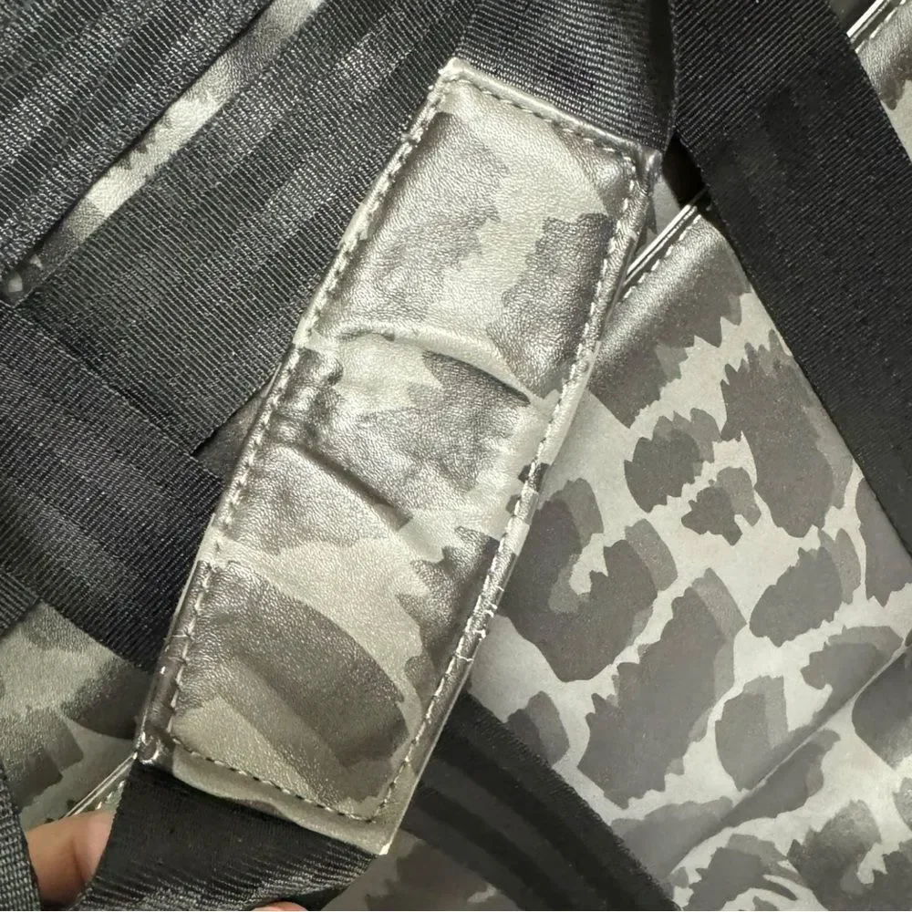 Petunia Pickle Bottom Cinch Convertible Leopard Grey Black Diaper Bag Backpack